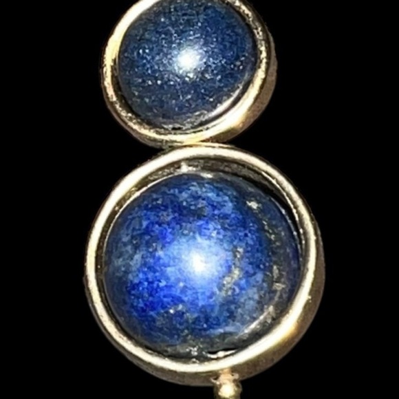 Lapis Lazuli and Gold Tone Spinning Pendant Necklace - Picture 3 of 7